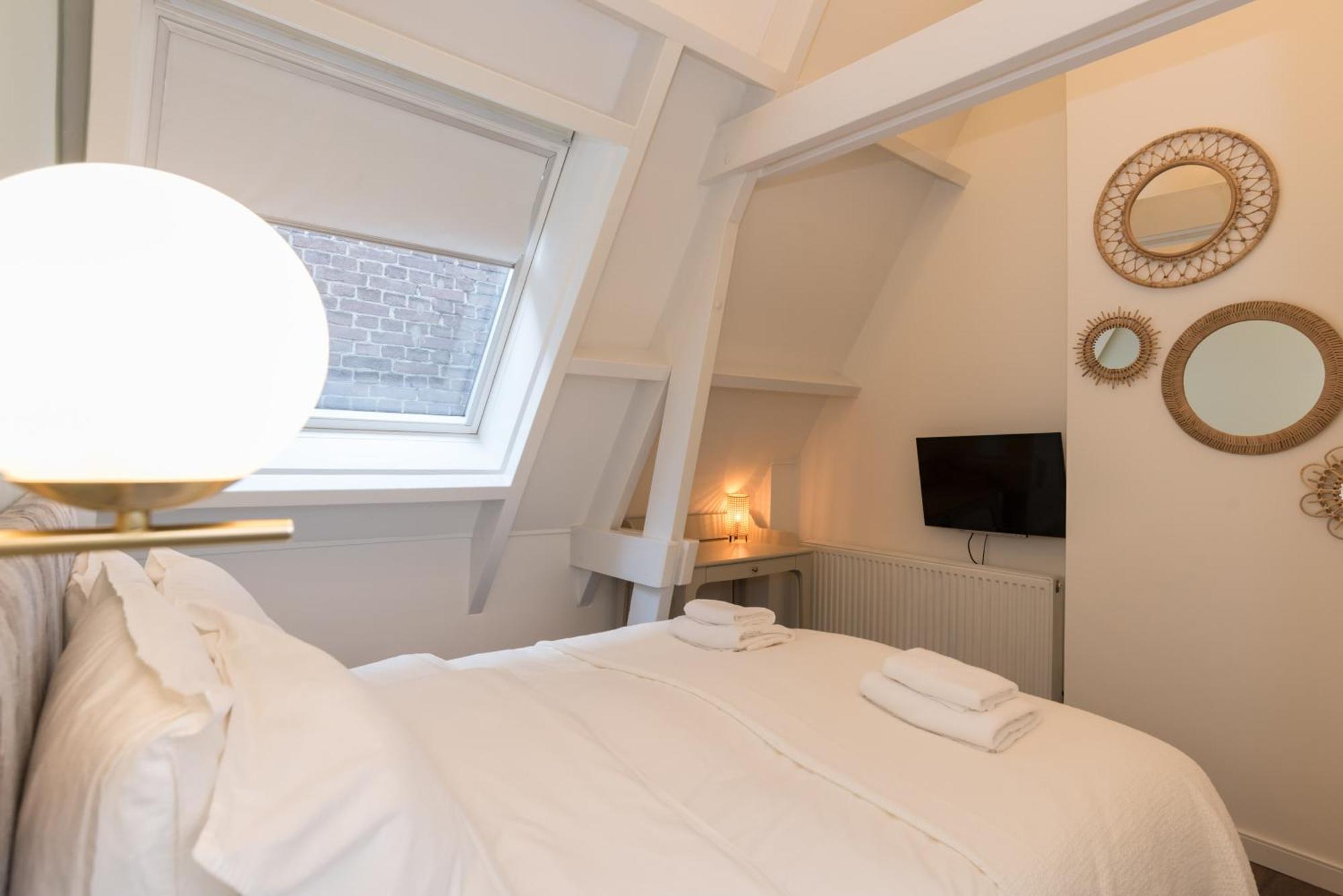Six Boutique Hotel Haarlem Exterior foto
